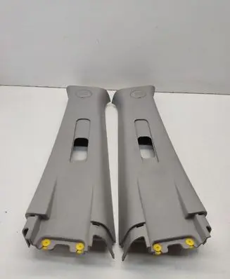 Hyundai Tucson JM (B) pillar trim (top) 858302E200 858402E200