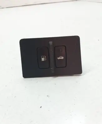 Lexus IS 220D-250-350 Fuel tank opening switch 15A990