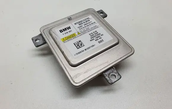 BMW 5 F10 F11 Headlight ballast module Xenon 7318327