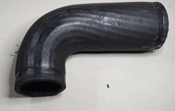 Volvo S60 Intercooler hose/pipe 08699419