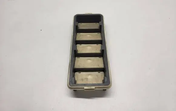 Land Rover Range Rover Sport L494 Quarter panel pressure vent 280B62AC