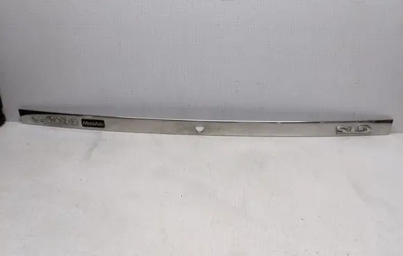 Opel Vectra C Tailgate trim 09177067