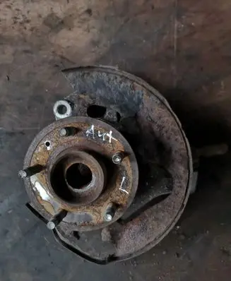 Opel Antara Front wheel hub