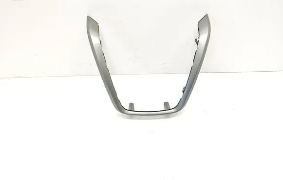 Nissan Murano Z52 Dashboard glove box trim 684135AA0A 684P35AA0A 684139uf0a