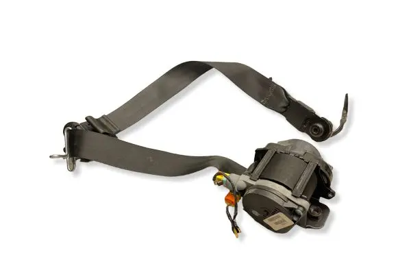Ford Focus Front seatbelt 618362800B 6183628