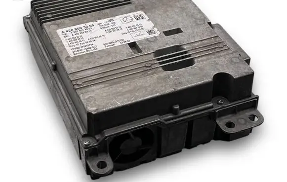 Mercedes-Benz Sprinter W907 W910 Central body control module A4330 A4209003305