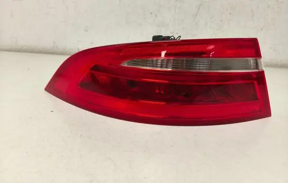 Jaguar XE Rear/tail lights GX7313405AF