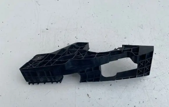 Lexus IS 220D-250-350 Front bumper mounting bracket 5211553020