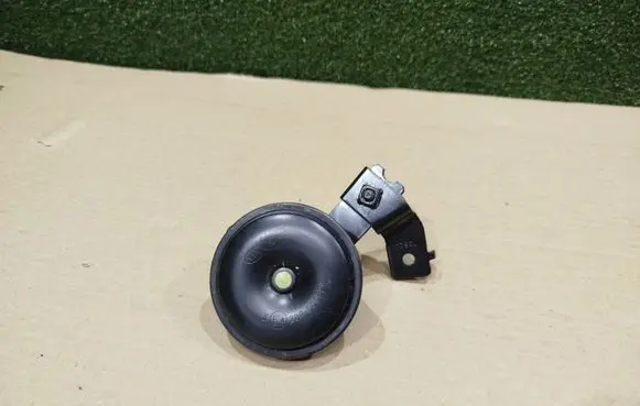 Hyundai i10 Horn signal 28R000821