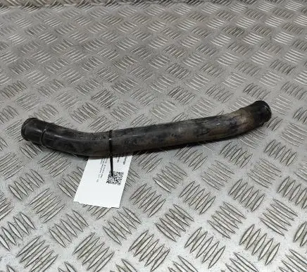 Porsche Boxster 986 Engine coolant pipe/hose 99610661554