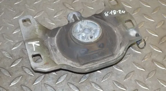 Ford Focus Engine mount bracket F1F17M121CA