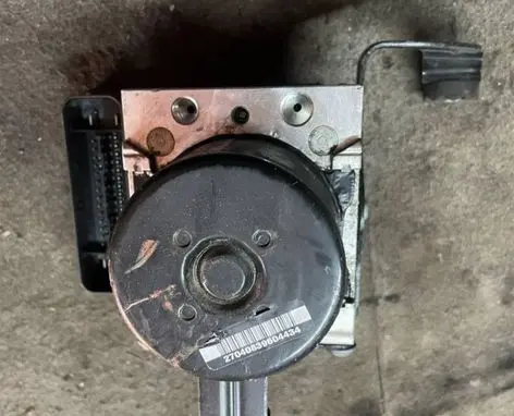 BMW 1 F20 F21 ABS Pump 6862247 28562040203 10062232911