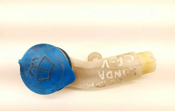 Honda CR-V Window washer liquid tank fill tube 
