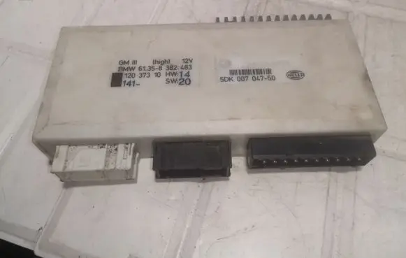 BMW 7 E38 Comfort/convenience module 61358382483 12037310 5DK00704750