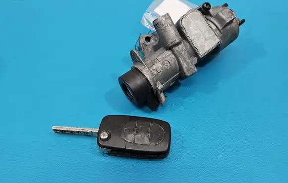 Audi A4 S4 B5 8D Ignition lock 4B0905851B IMPRK1601120