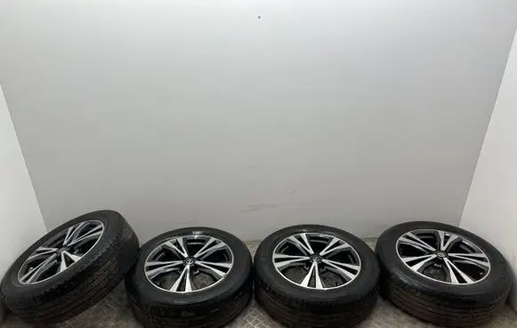 Nissan X-Trail T32 R18 alloy rim N768012 N7680110 27004282