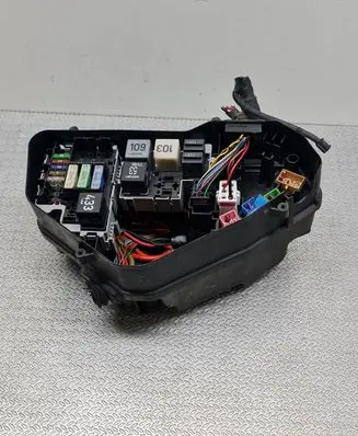 Volkswagen Touareg I Fuse module 7L0937503