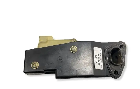 Volvo XC90 Fuel tank cap lock motor 30716837