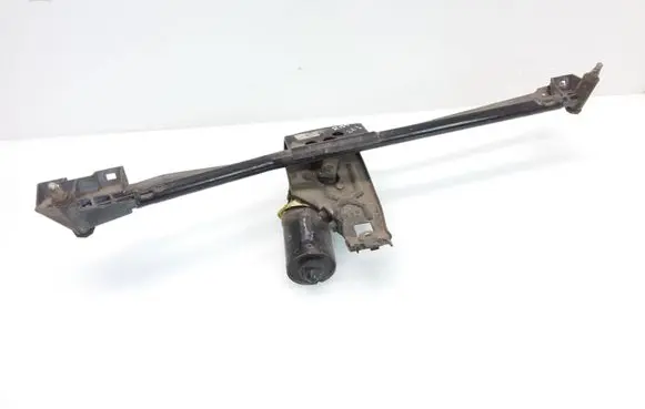 Audi A6 S6 C4 4A Front wiper linkage and motor 0390241330