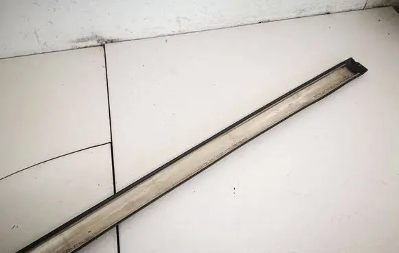 Volvo S40, V40 Front sill trim cover 30818421 30818425
