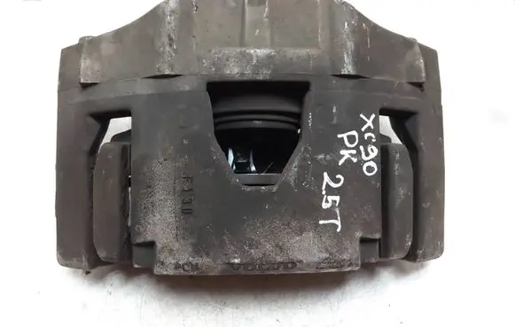 Volvo XC90 Front brake caliper 30657303