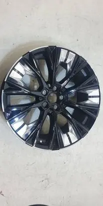 BMW i4 R20 alloy rim 8747311