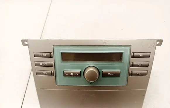 Toyota Corolla Verso AR10 Climate control unit 559000F030