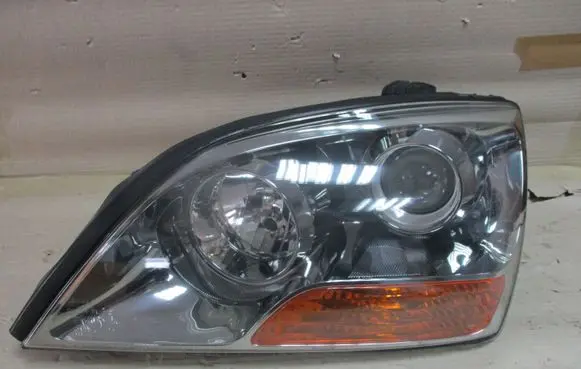 KIA Sorento Headlight/headlamp