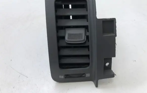 Nissan X-Trail T31 Dashboard side air vent grill/cover trim 68751JG00B 68751JG00A E7985122200