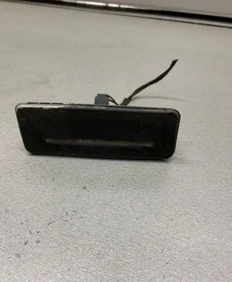 Skoda Octavia Mk2 (1Z) Loading door exterior handle 1Z0827