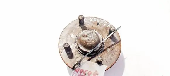 Honda Insight Rear wheel hub