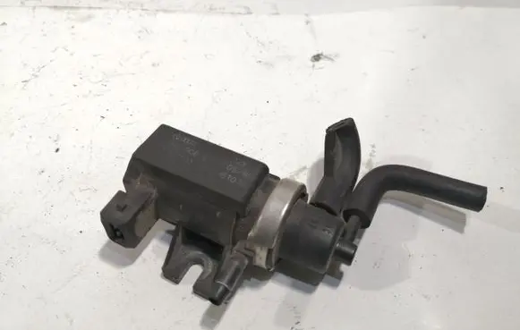 Audi A6 S6 C4 4A Turbo solenoid valve 1H0906627 72190320