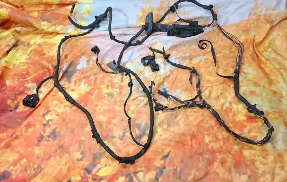 BMW 5 F10 F11 Front door wiring loom 9240852 5607812 FTF10F11