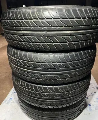 Chrysler Town u0026 Country V R17 summer tire 
