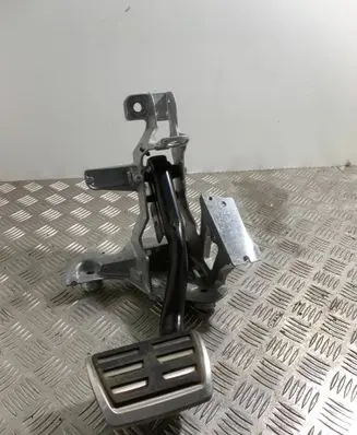Audi Q7 4M Brake pedal 4M1723117B