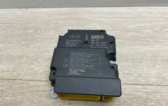 Porsche Cayenne (9Y0 9Y3) Airbag control unit/module 4M0959655K