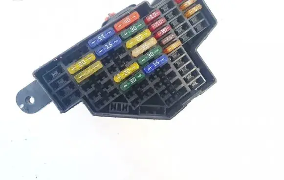 Volkswagen Golf V Fuse box set 18040703516
