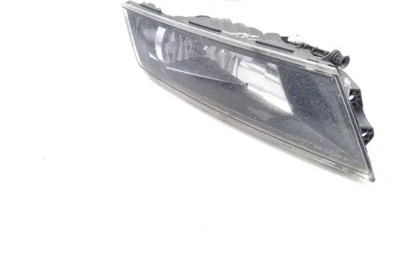 Skoda Superb B8 (3V) Front fog light 3V0941699 01183601