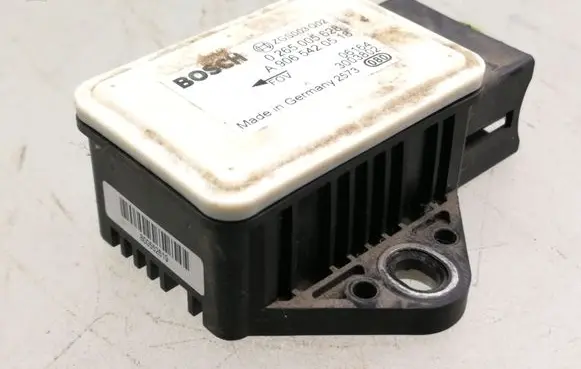 Mercedes-Benz Vito Viano W639 ESP acceleration yaw rate sensor 0265005628 A9065420518