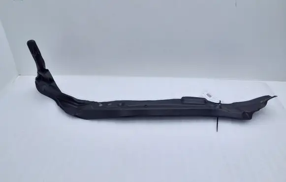 Audi Q7 4L Fender end trim 4L0821112