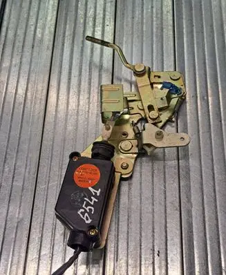 KIA Carnival Tailgate/trunk/boot lock/catch/latch