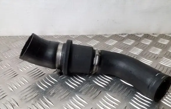 Ford Focus Air intake hose/pipe XS4Q9F764AB
