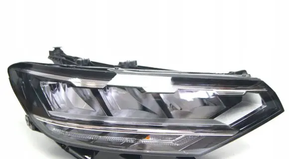 Volkswagen PASSAT B8 Headlights/headlamps set 