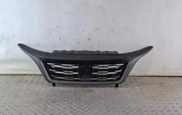 Fiat Ducato Front bumper upper radiator grill 1318394070