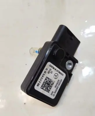 Mercedes-Benz C W205 Seat pressure sensor A2138700010