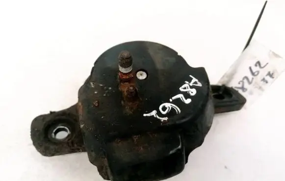 Subaru Forester SH Engine mount bracket