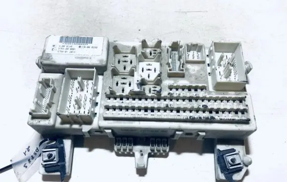 Ford Focus Fuse box set 4m5t14a073bg 4m5t-14a073-bg
