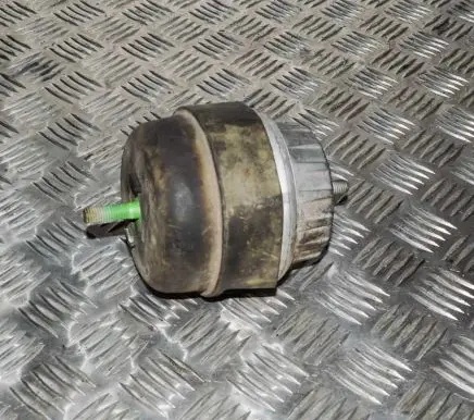 Audi A6 S6 C6 4F Engine mount bracket