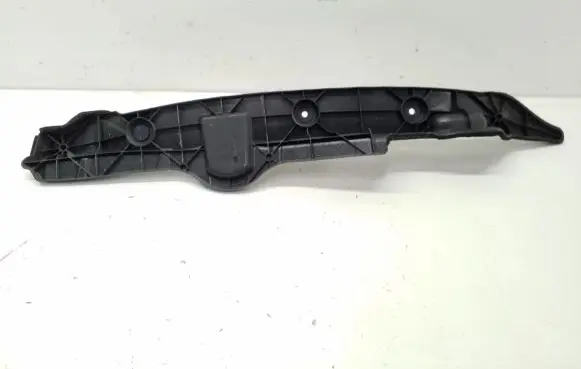 Toyota Prius+ (ZVW40) Fender end trim 5382747040