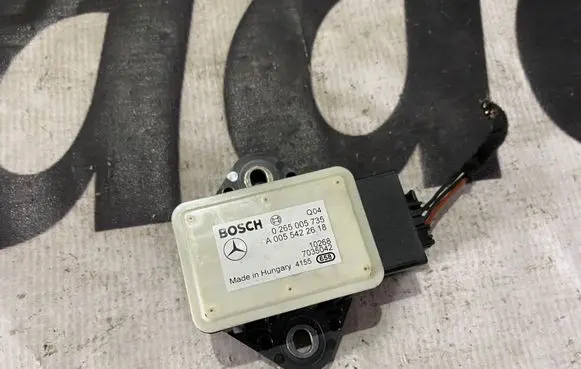 Mercedes-Benz E C207 W207 ESP acceleration yaw rate sensor A0055422618 0055422618